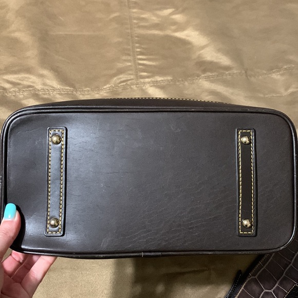 Dooney & Bourke bag - Picture 15 of 16